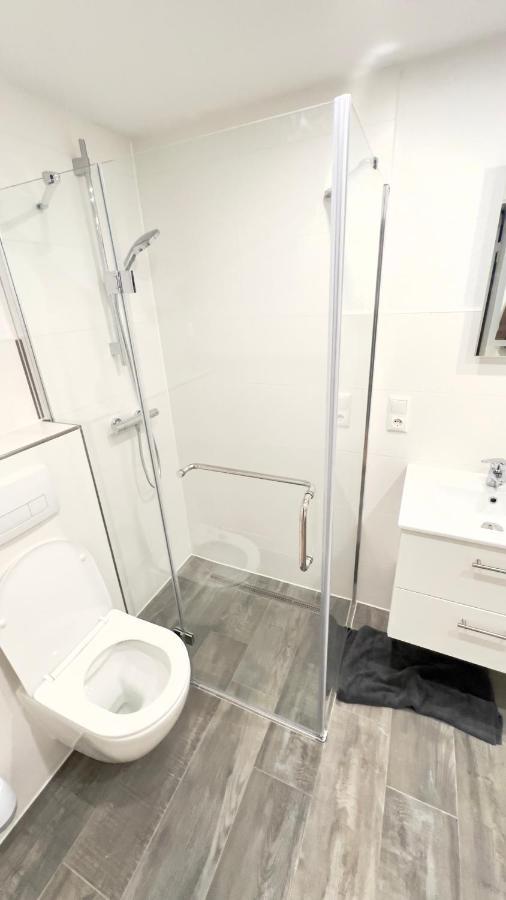 Geraeumiges City-Apartment Mit 2 Badezimmer Und Parkplaetzen D46-Og 奥尔登堡 外观 照片