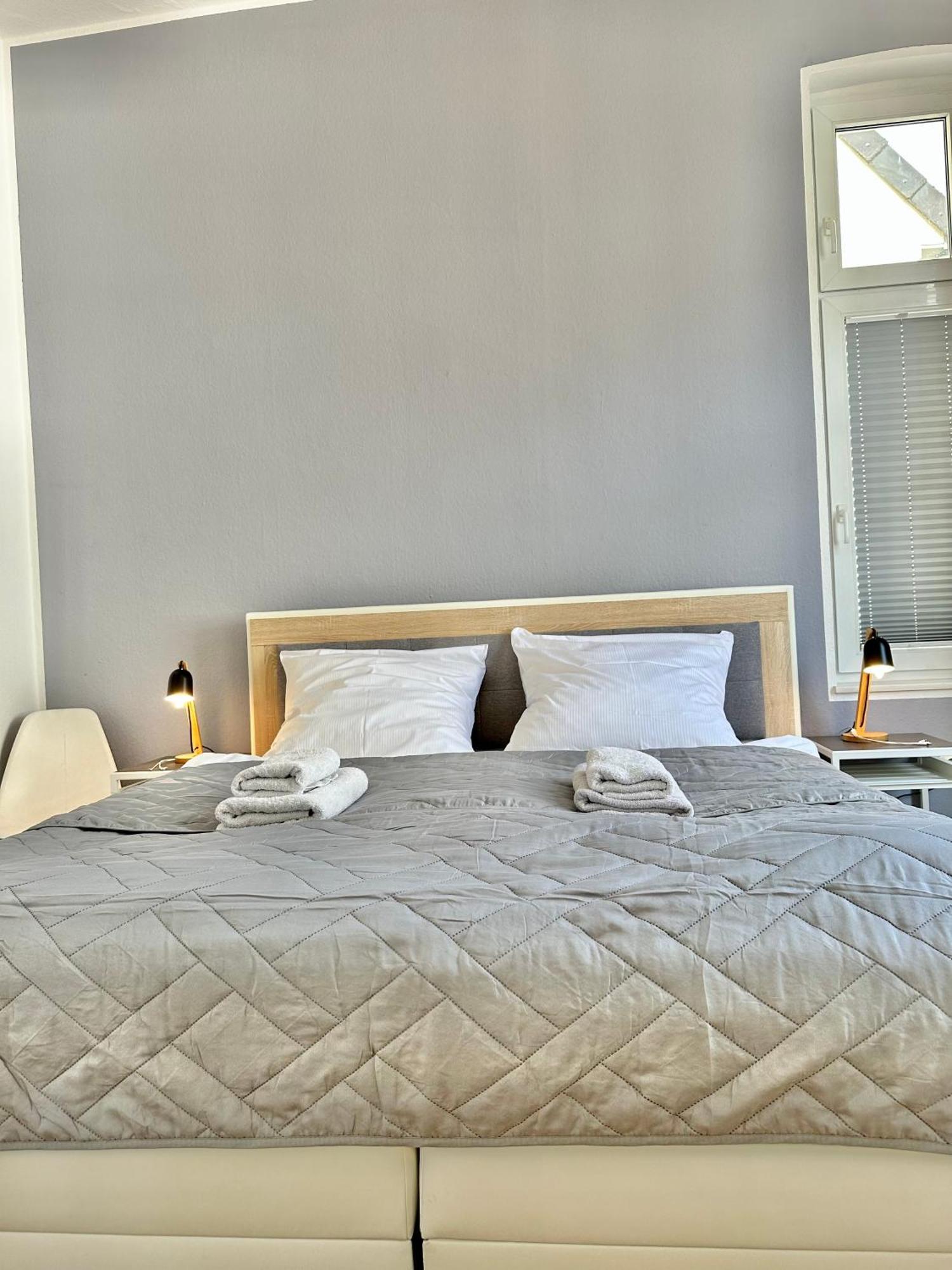 Geraeumiges City-Apartment Mit 2 Badezimmer Und Parkplaetzen D46-Og 奥尔登堡 外观 照片