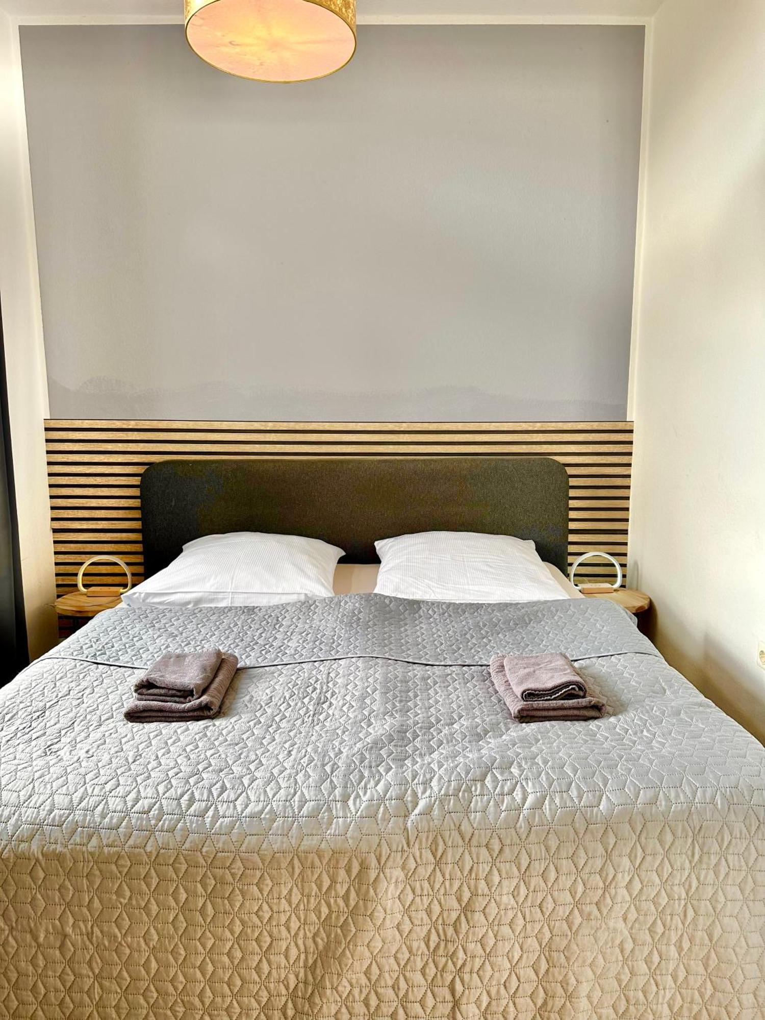 Geraeumiges City-Apartment Mit 2 Badezimmer Und Parkplaetzen D46-Og 奥尔登堡 外观 照片
